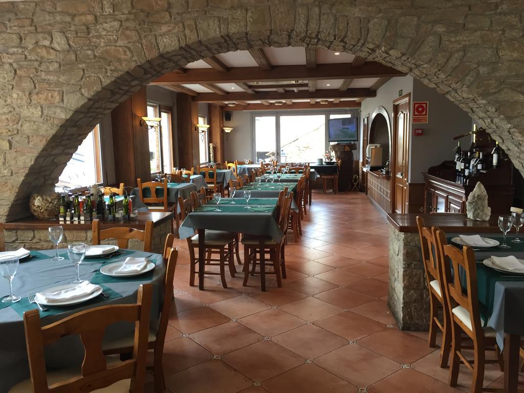 Hotel Roca Alp Exterior foto