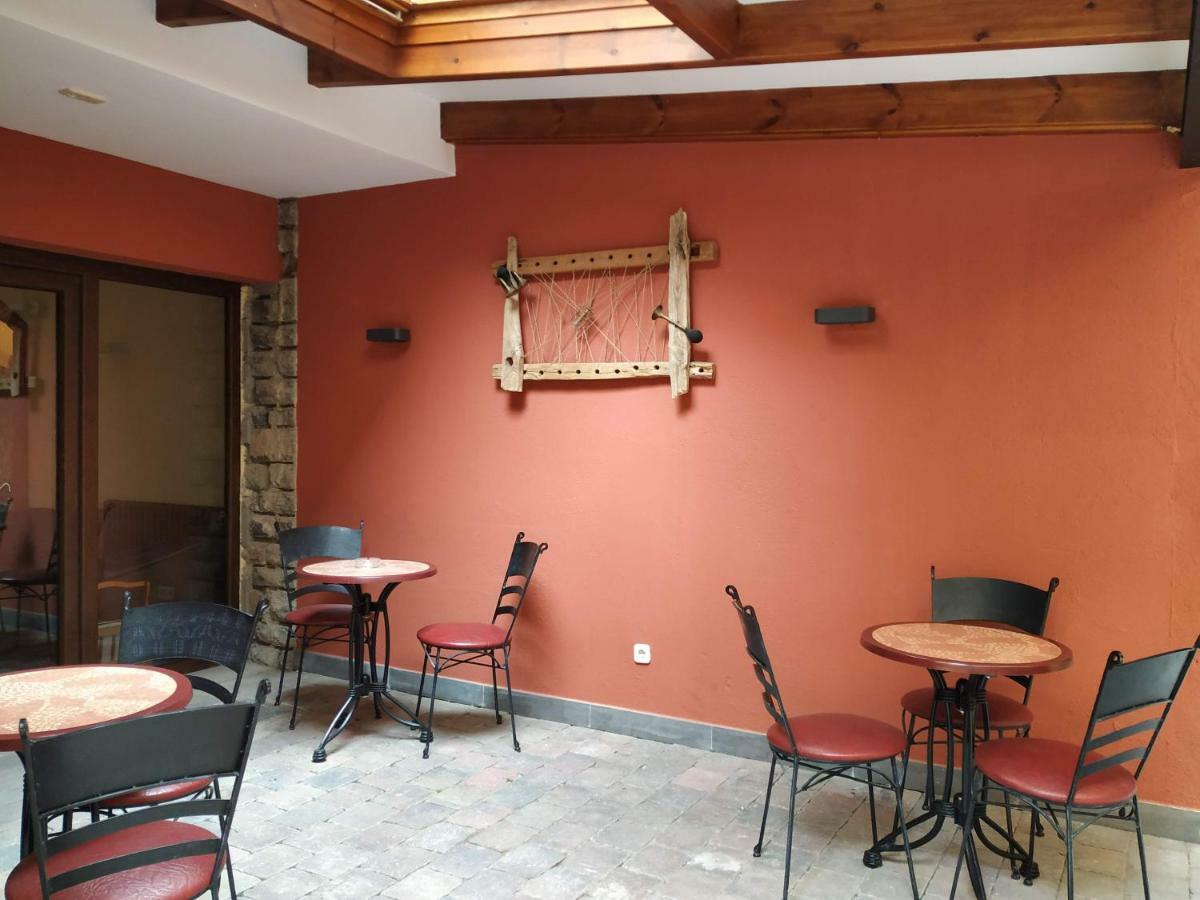 Hotel Roca Alp Exterior foto